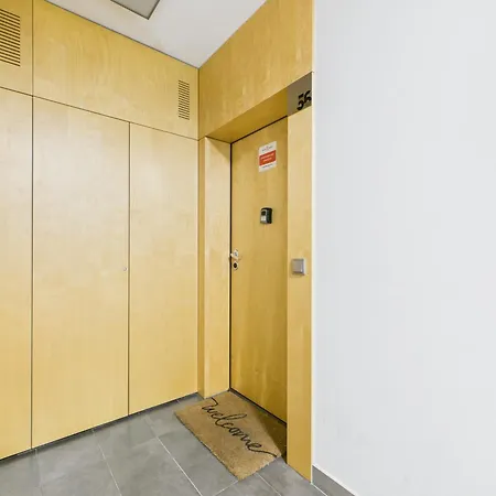 Aleja Ken 55 Superapart - Blisko Metra Imielin Apartman *