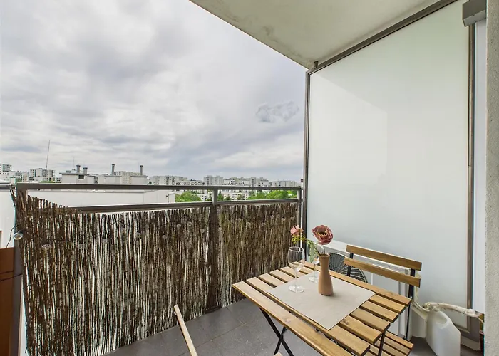 Appartement Aleja Ken 55 Superapart - Blisko Metra Imielin *